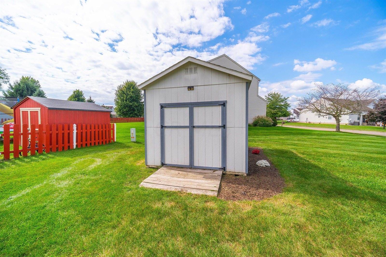 1501 South Hunters Drive, Newark, OH 43055