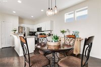 3527 SE Royalstar Ave, Hillsboro, OR 97123