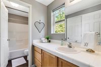 3527 SE Royalstar Ave, Hillsboro, OR 97123