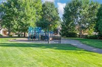 3527 SE Royalstar Ave, Hillsboro, OR 97123