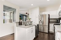 3527 SE Royalstar Ave, Hillsboro, OR 97123