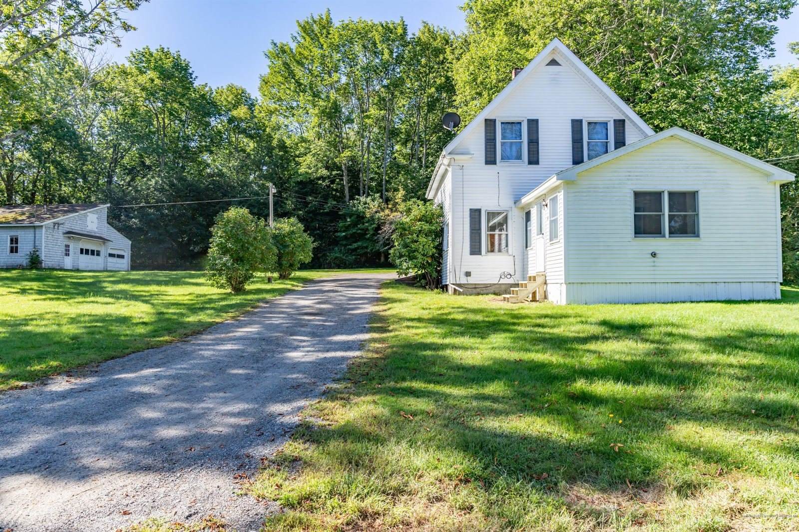 14 Allens Lane, Verona Island, ME 04416