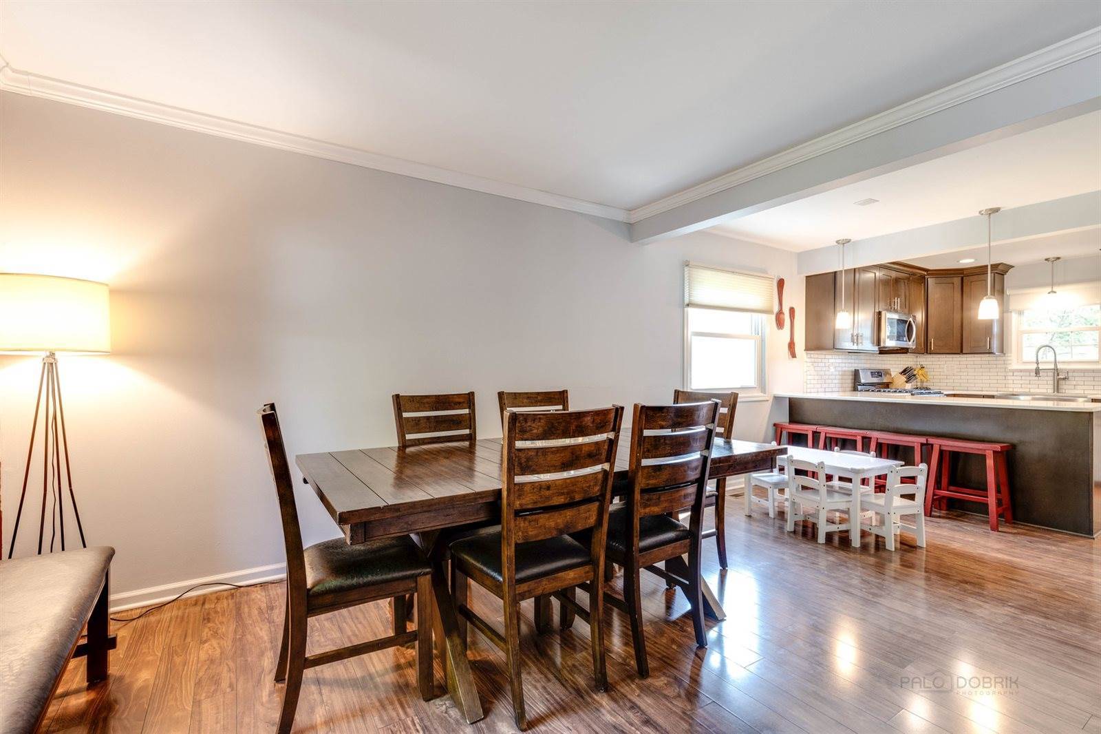 62 S. Windsor Pl., Mundelein, IL 60060