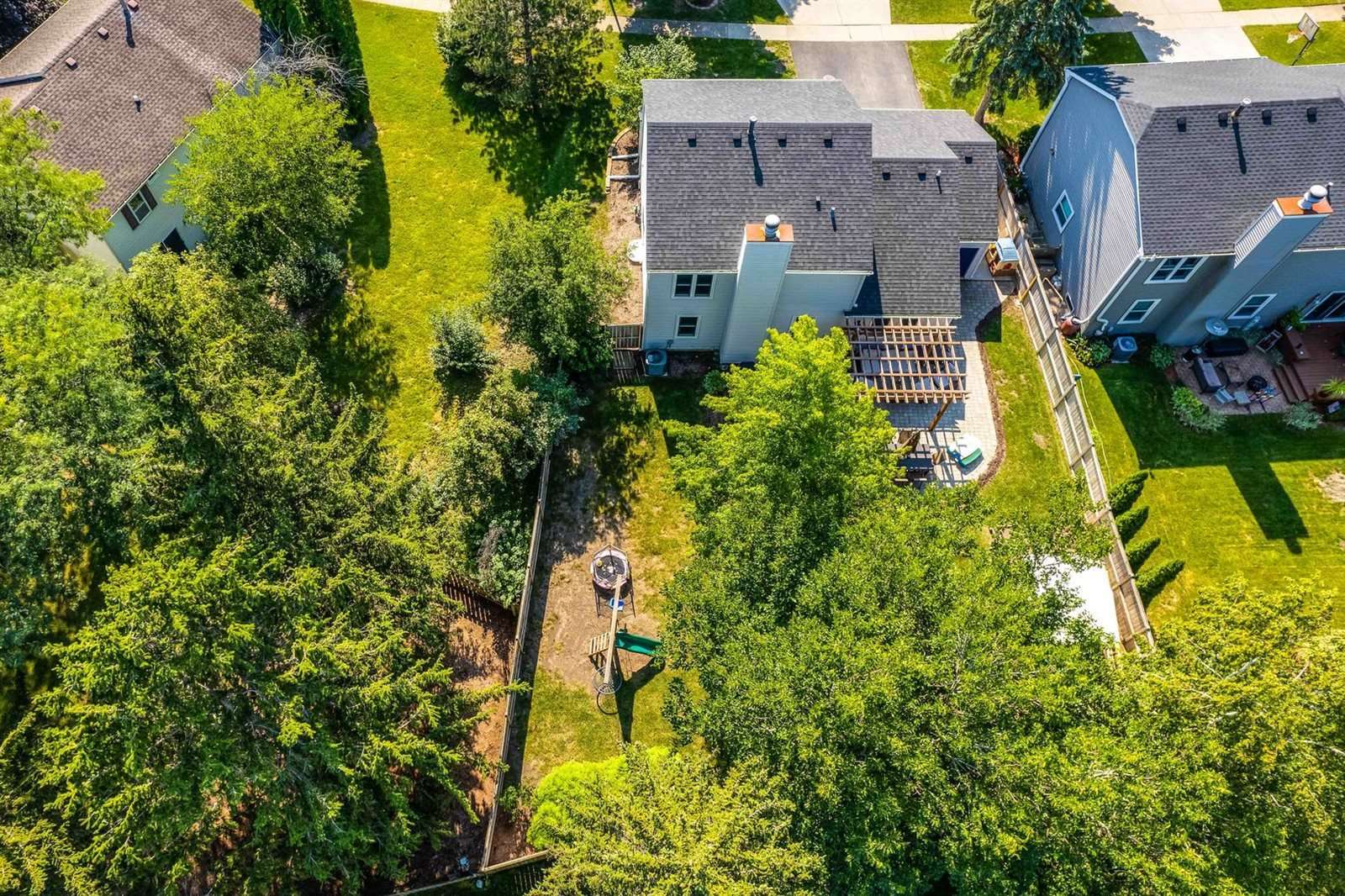 62 S. Windsor Pl., Mundelein, IL 60060