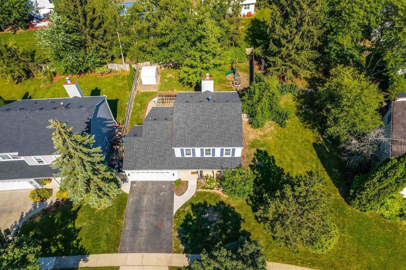 62 S. Windsor Pl., Mundelein, IL 60060