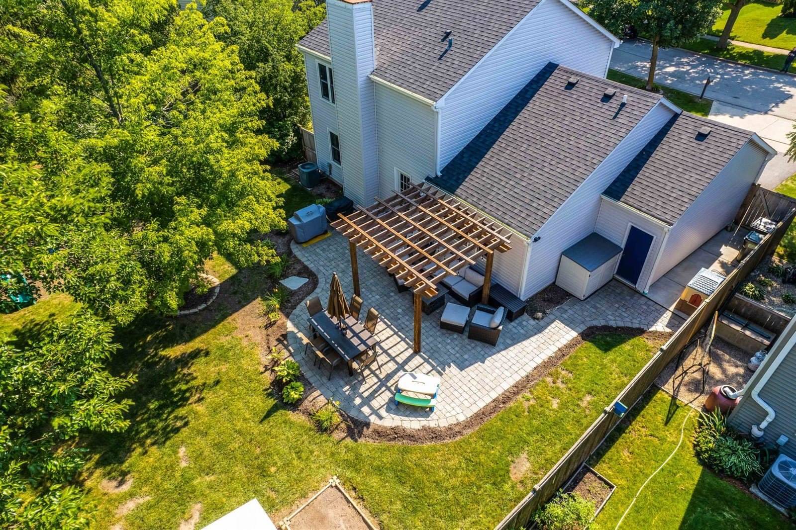 62 S. Windsor Pl., Mundelein, IL 60060