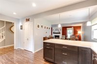 62 S. Windsor Pl., Mundelein, IL 60060