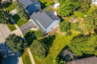 62 S. Windsor Pl., Mundelein, IL 60060