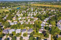 62 S. Windsor Pl., Mundelein, IL 60060