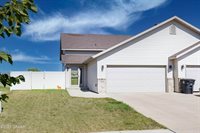 1856 38TH Avenue South, Grand Forks, ND 58201