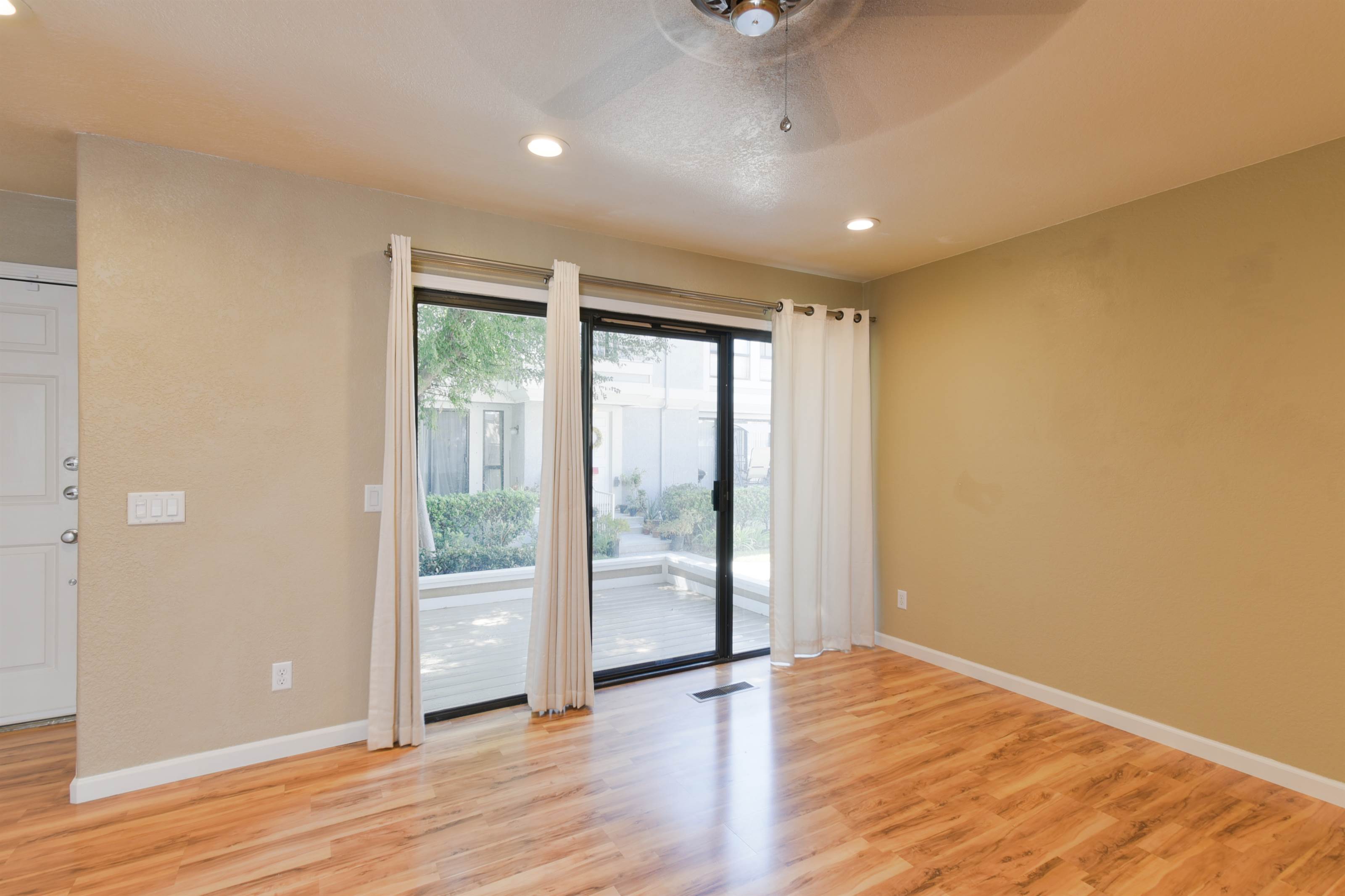 278 South Seneca Circle, Anaheim, CA 92805