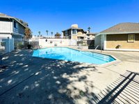 278 South Seneca Circle, Anaheim, CA 92805