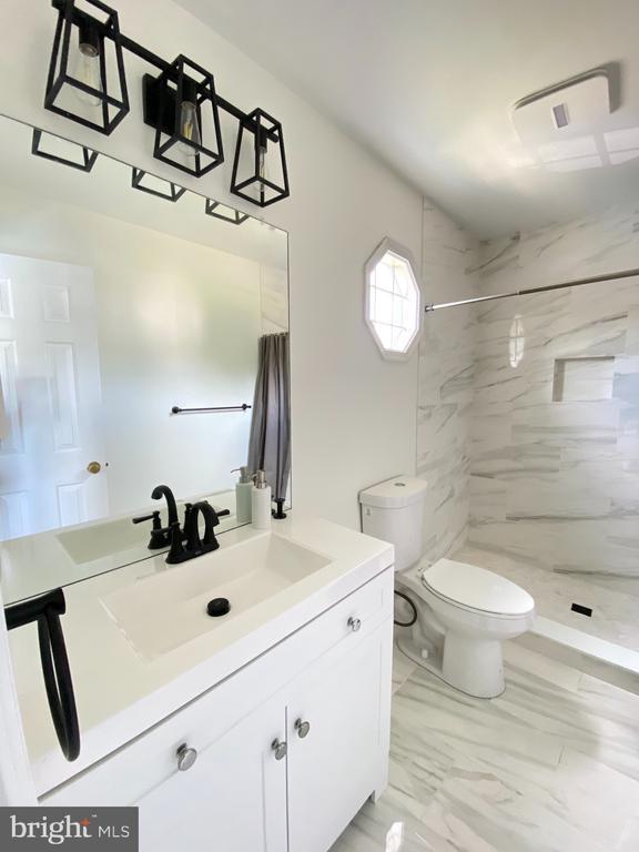 912 Wind Ridge Drive, Stafford, VA 22554