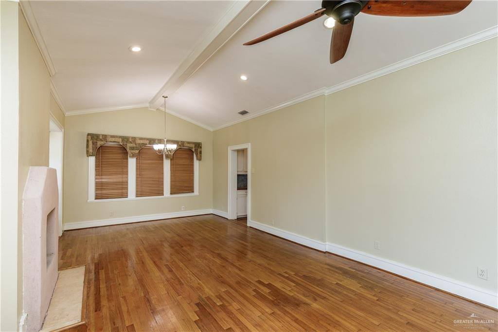 402 Clifford Street, Corpus Christi, TX 78404