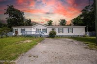 9516 Xenia St, New Port Richey, FL 34654