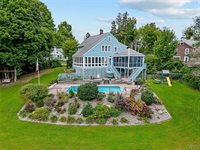 4 Chestnut Street, Schroeppel, NY 13135