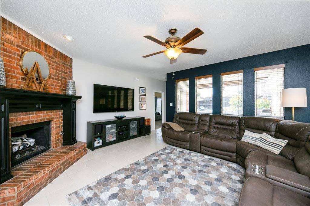 1205 Cactus Path Drive, Murphy, TX 75094