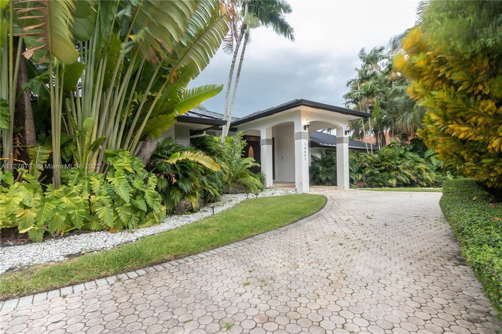 14601 SW 99th Ave, Miami, FL 33176