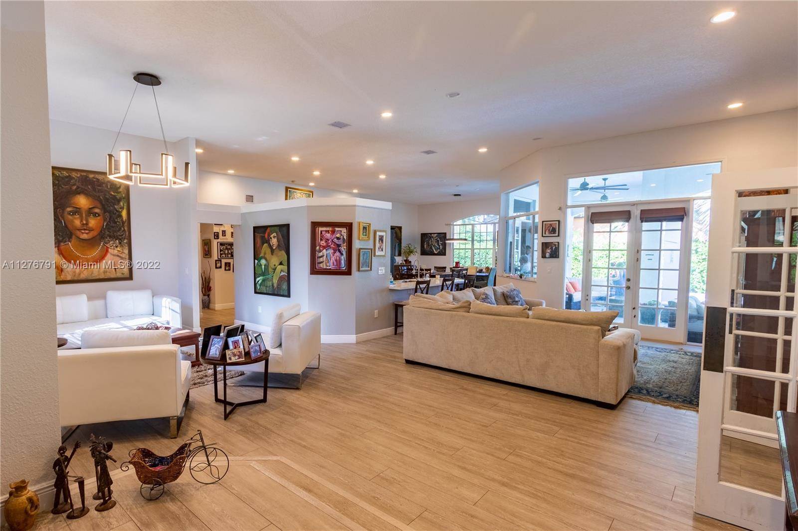 14601 SW 99th Ave, Miami, FL 33176