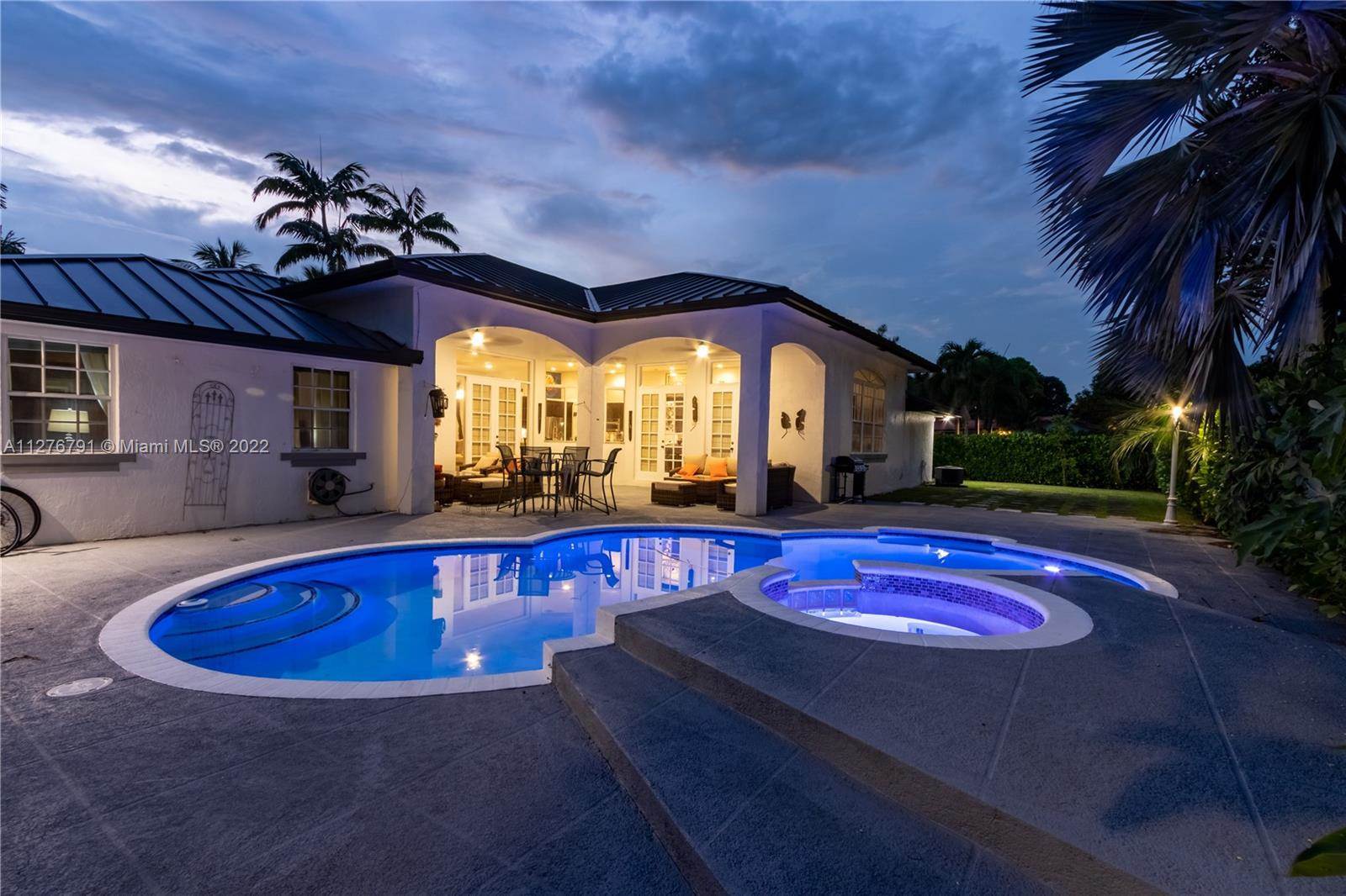 14601 SW 99th Ave, Miami, FL 33176