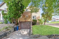 1319 Woodbourne Ave, Brookline, PA 15226