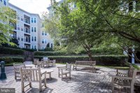 2465 Army Navy Drive, Arlington, VA 22206