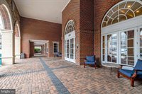 2465 Army Navy Drive, Arlington, VA 22206