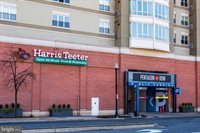 2465 Army Navy Drive, Arlington, VA 22206