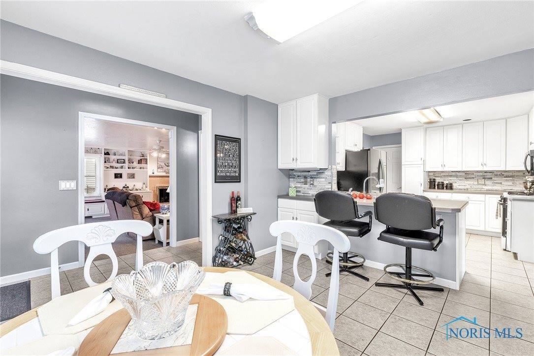 5903 Colonial Court, Sylvania, OH 43560