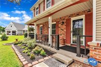 5903 Colonial Court, Sylvania, OH 43560