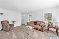 5903 Colonial Court, Sylvania, OH 43560