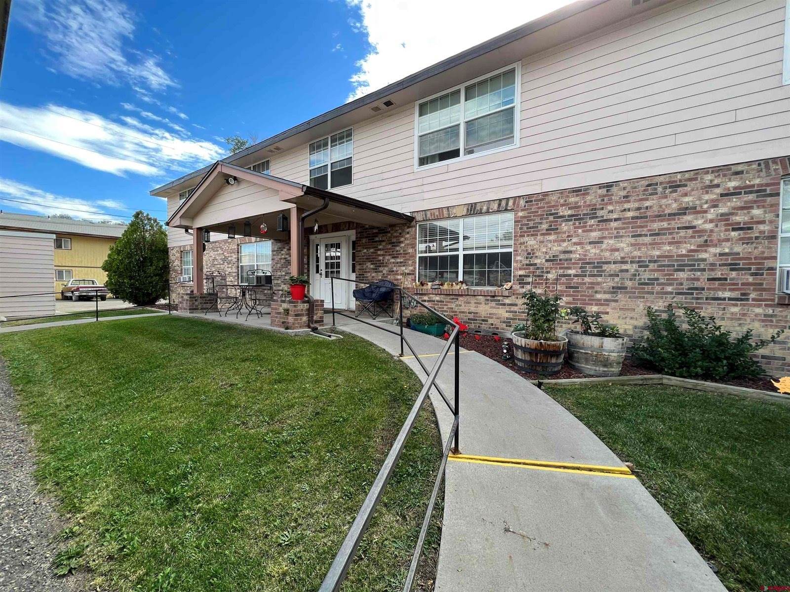 535 S 11th Street, #8, Montrose, CO 81401