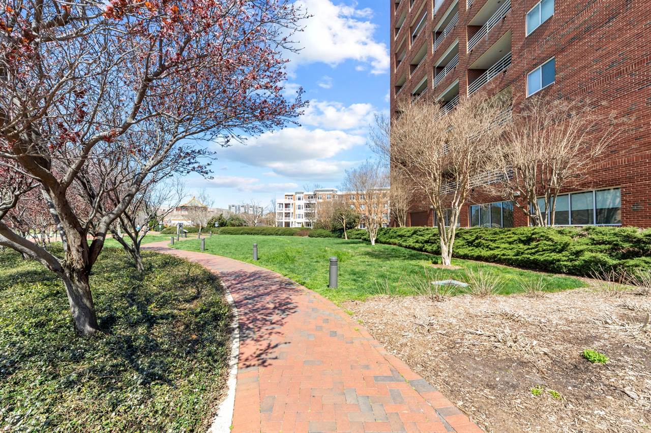 215 Brooke Avenue #102, Norfolk, VA 23510