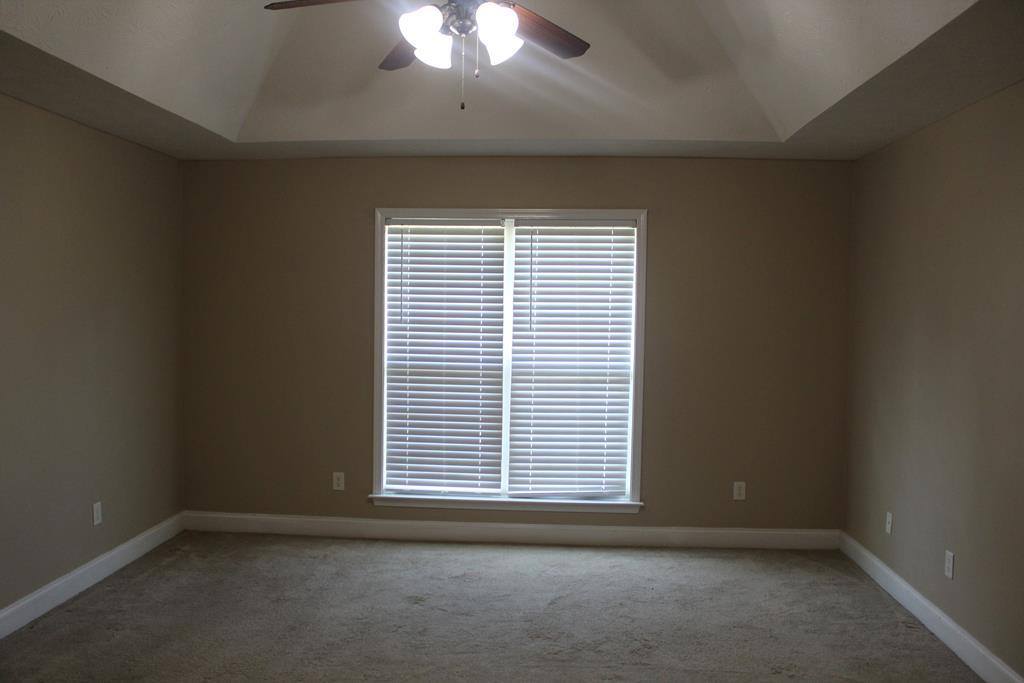 1529 Tom Buk Tu Lane, Columbus, GA 31904