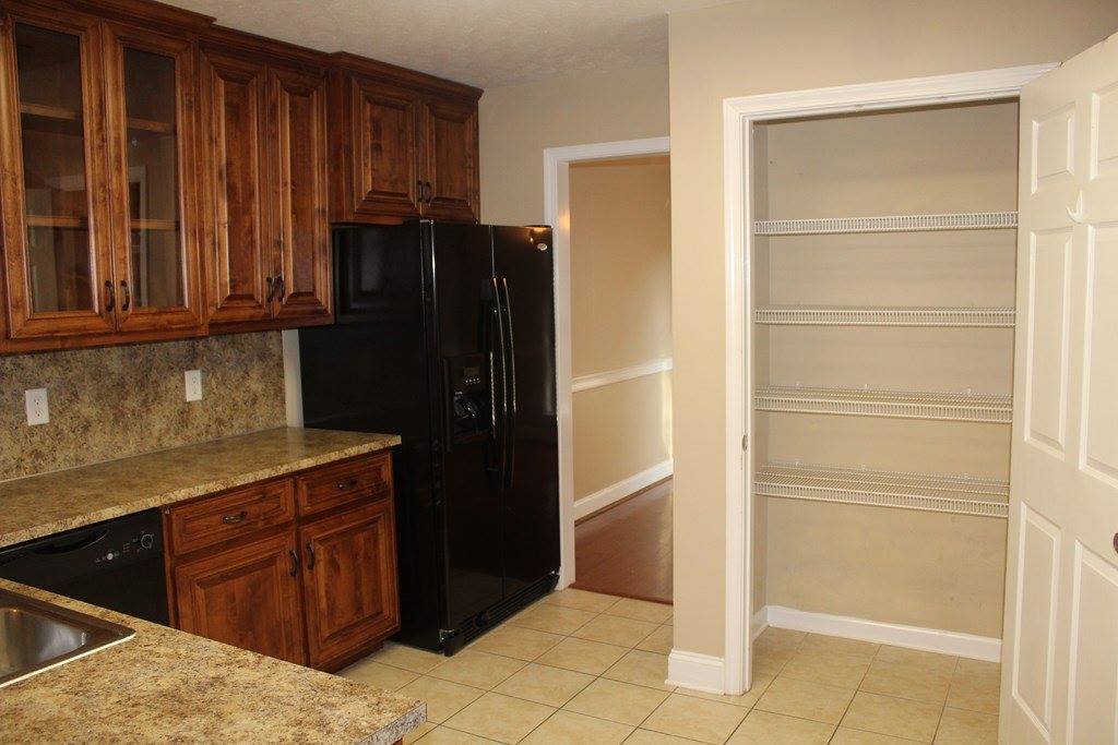 1529 Tom Buk Tu Lane, Columbus, GA 31904