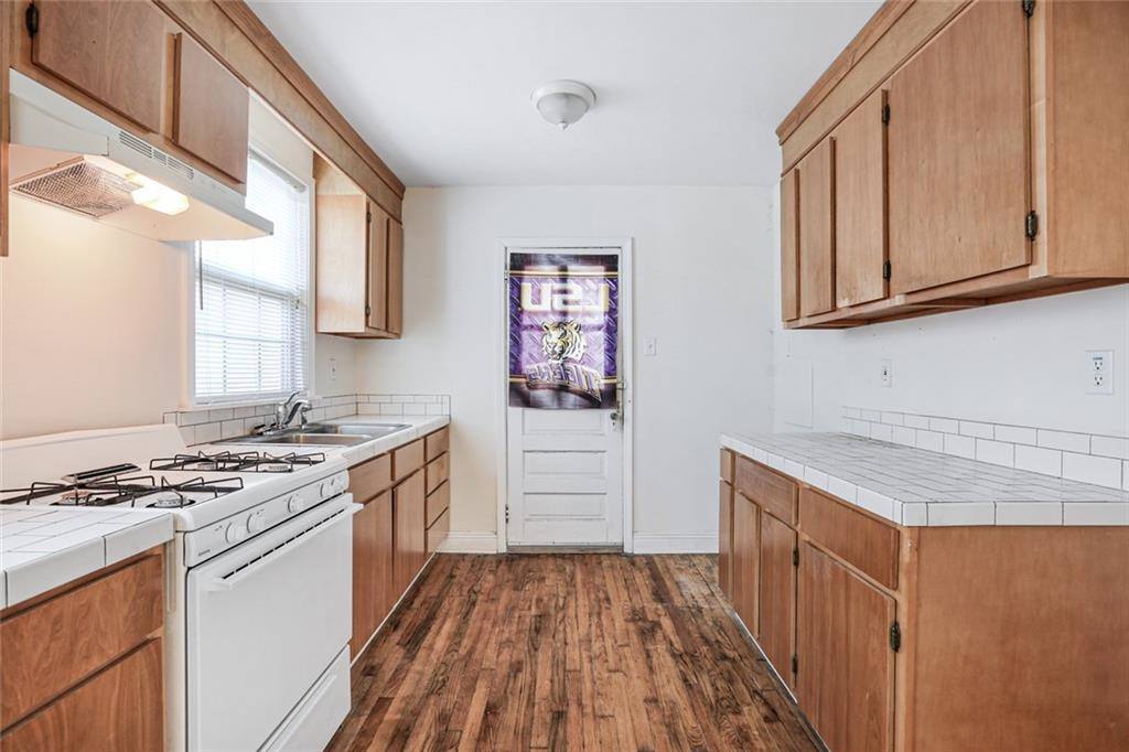 216 Maple Ridge Drive, Metairie, LA 70001