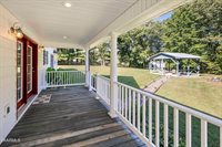 524 Cooper Lake Rd, Oneida, TN 37841