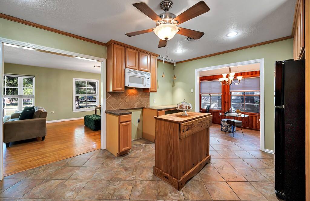 3020 Mitchell Avenue, Waco, TX 76708