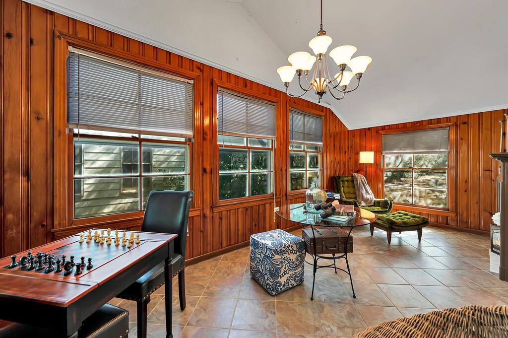 3020 Mitchell Avenue, Waco, TX 76708