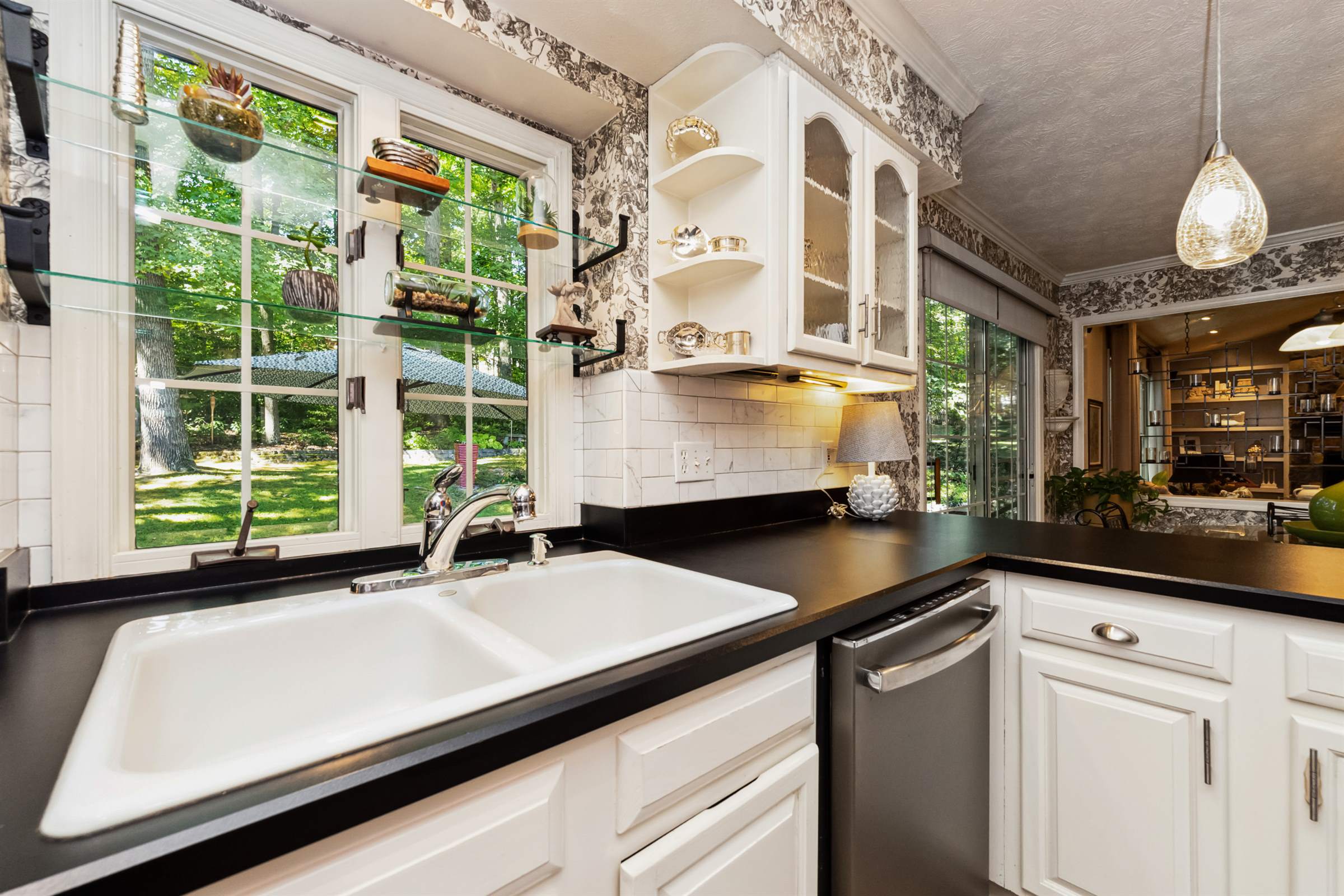 11808 Oakhurst Dr, Fredericksburg, VA 22407