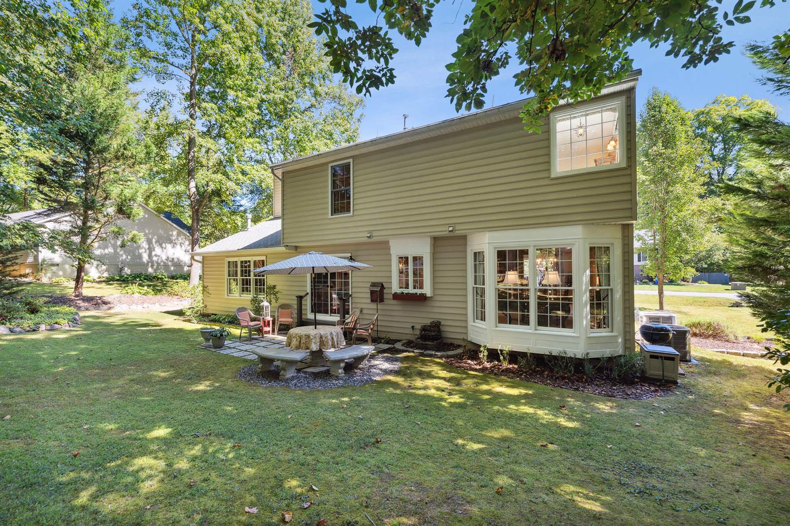 11808 Oakhurst Dr, Fredericksburg, VA 22407