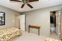 11808 Oakhurst Dr, Fredericksburg, VA 22407