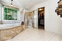 11808 Oakhurst Dr, Fredericksburg, VA 22407