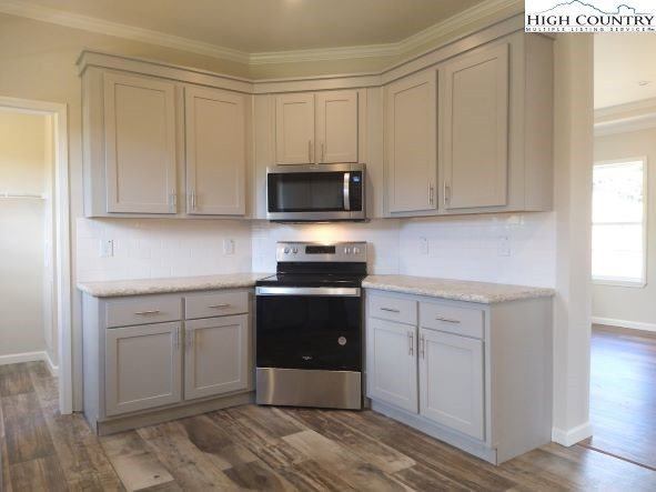 333 Olde Fields Drive, Fleetwood, NC 28626