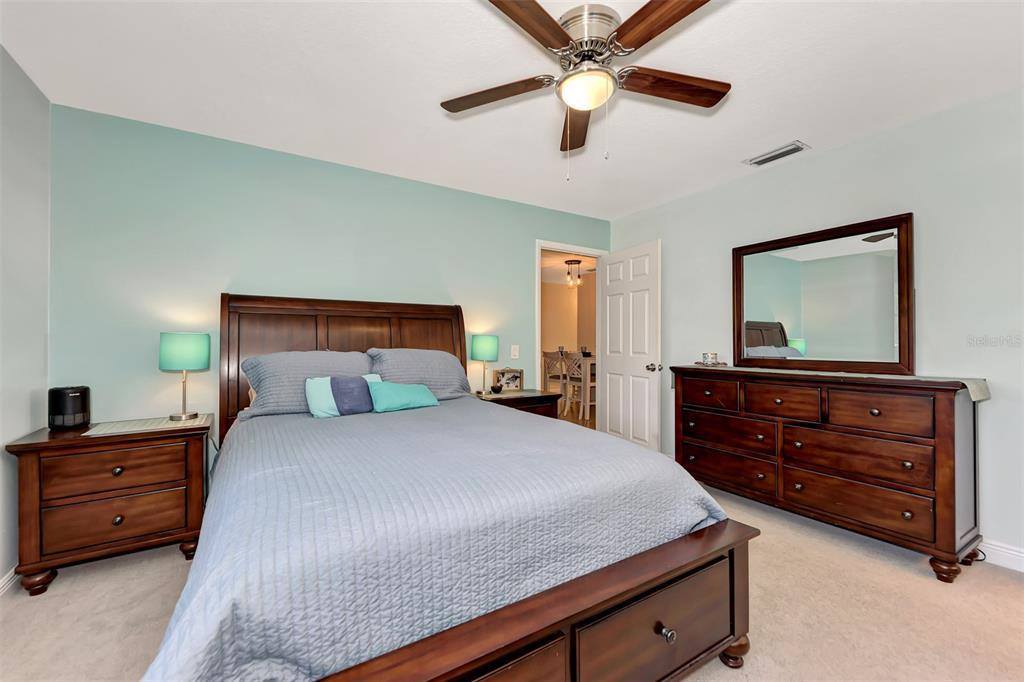 6106 Walnut Street, Bradenton, FL 34209