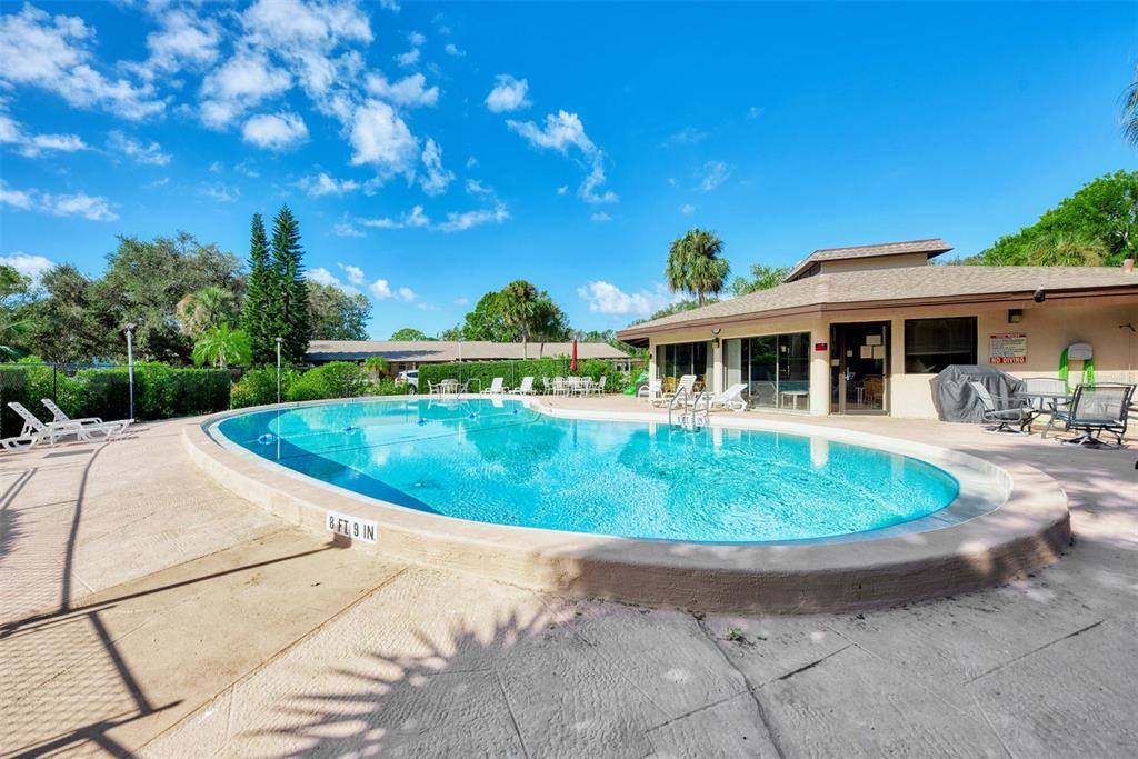 6106 Walnut Street, Bradenton, FL 34209