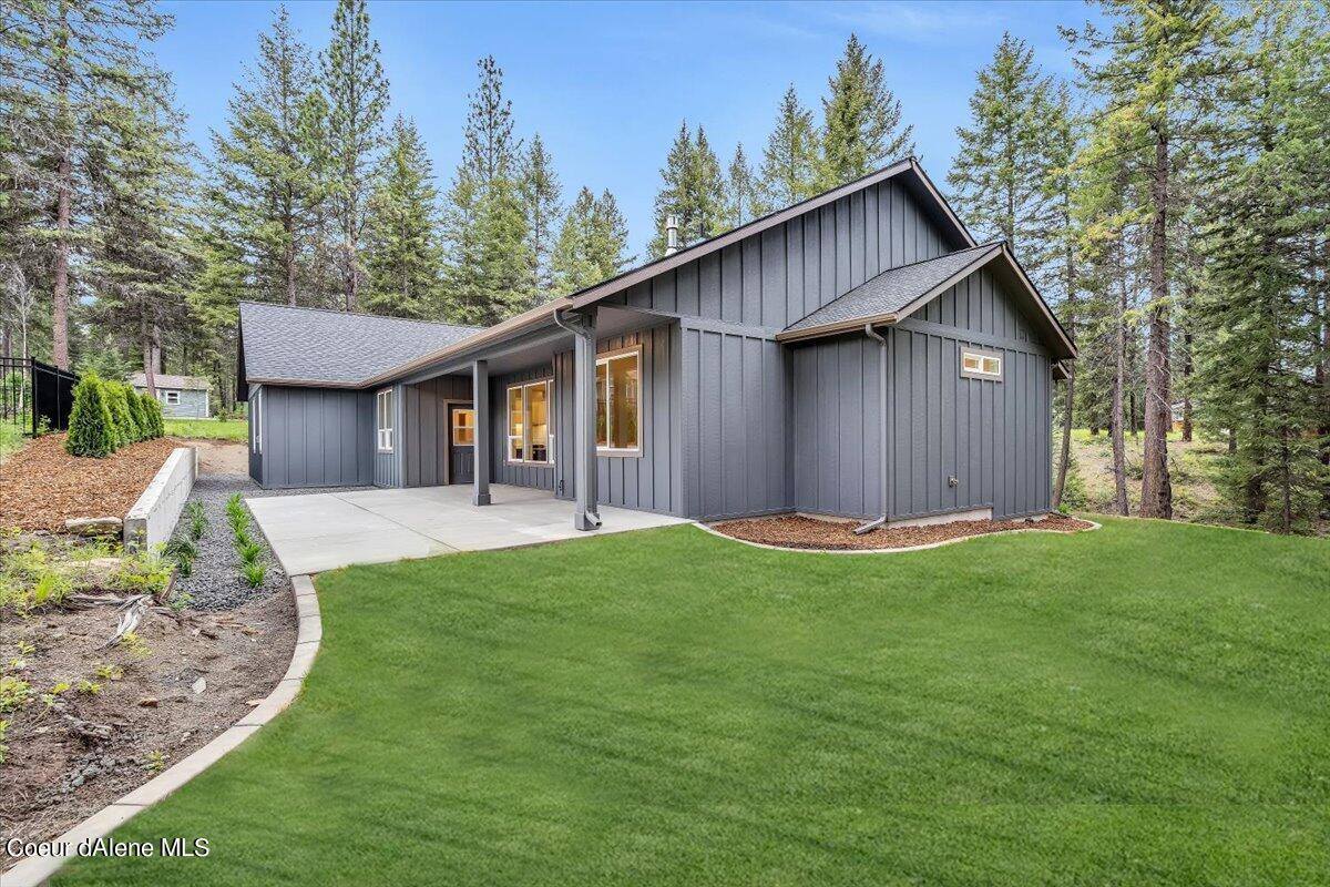 90 Sans Souci, Blanchard, ID 83804