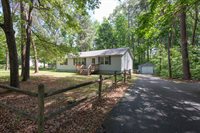 101 Dover Dr, Ruther Glen, VA 22546