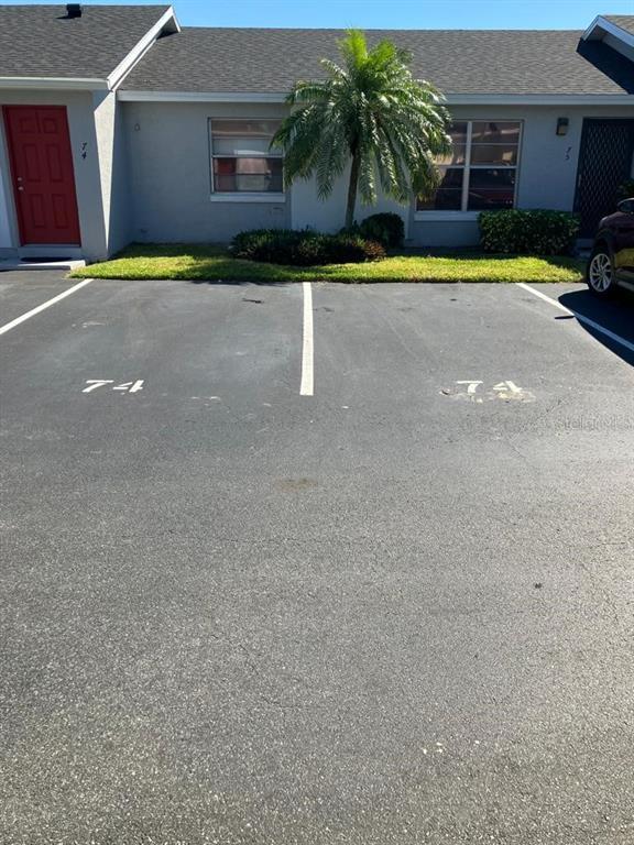 74 Lake Villa Way, Kissimmee, FL 34743