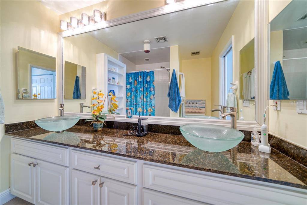 12274 1ST Street West, Treasure Island, FL 33706